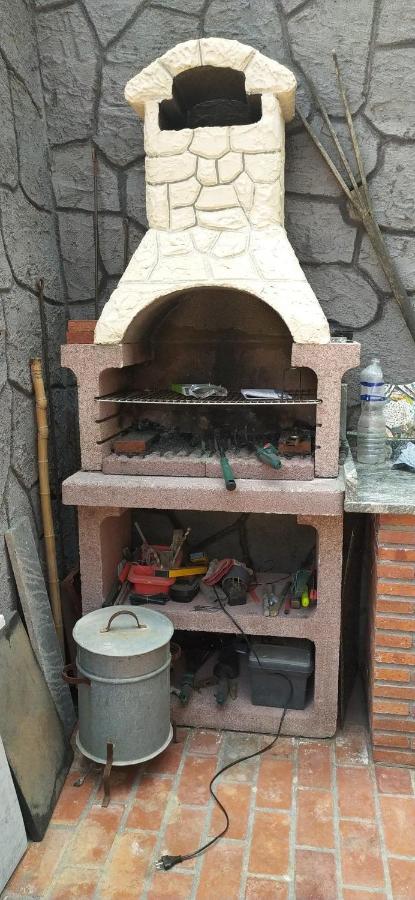 Casa Romeo Villa Adrano Luaran gambar